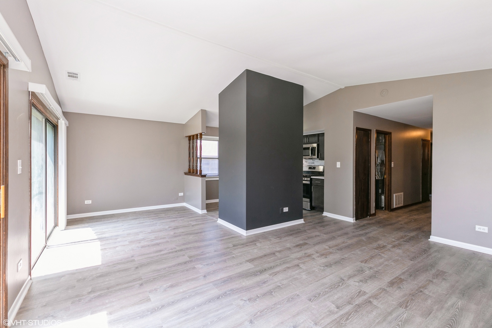 4135 193rd Street, Unit 268 Country Club Hills, IL 60478 - Photo 2 of 10