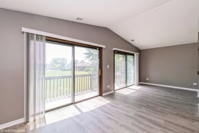 $2,100 | 4135 193rd Street, Unit 268, Country Club Hills, IL 60478