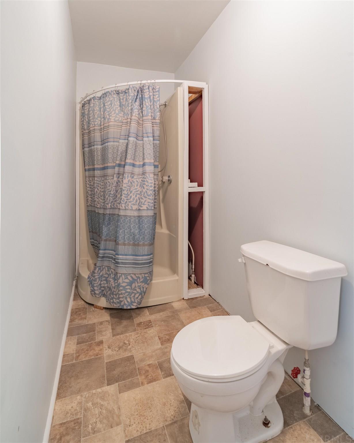 690 High Street Wabash, IN 46992 - Photo 23 of 26