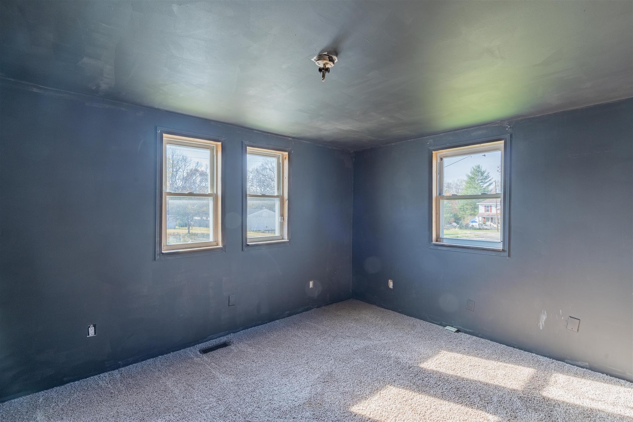 690 High Street Wabash, IN 46992 - Photo 9 of 26