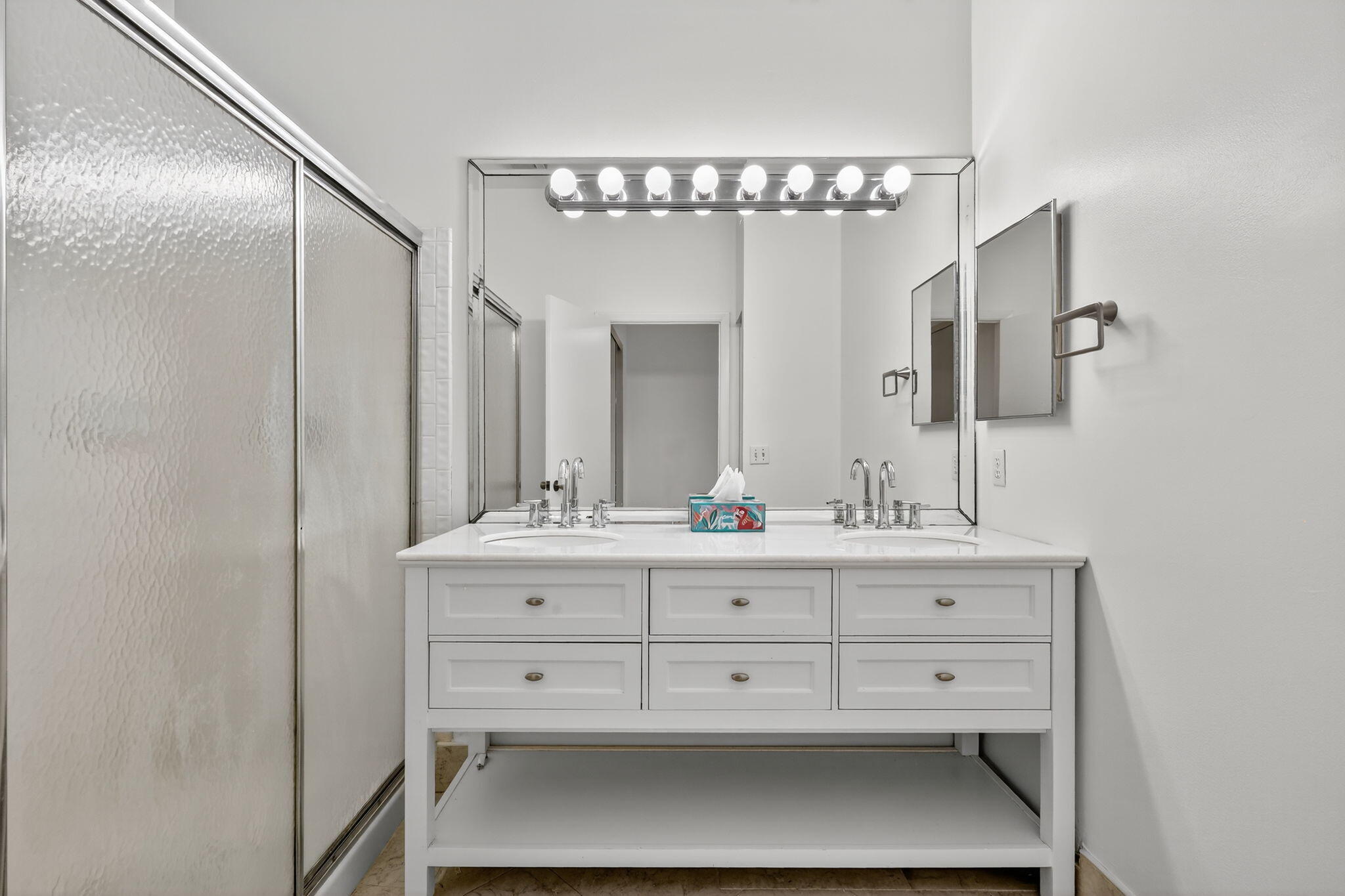 5475 Verona Drive, Unit J Boynton Beach, FL 33437 - Photo 19 of 71 19-web-or-mls-017__82A7132