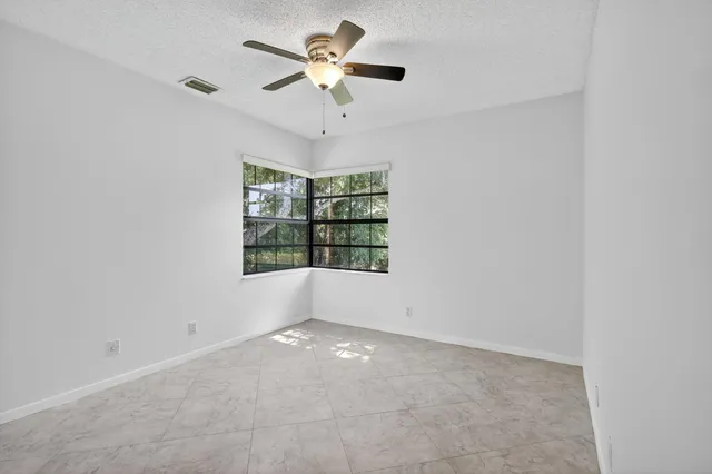 $2,600 | 5475 Verona Drive, Unit J, Boynton Beach, FL 33437