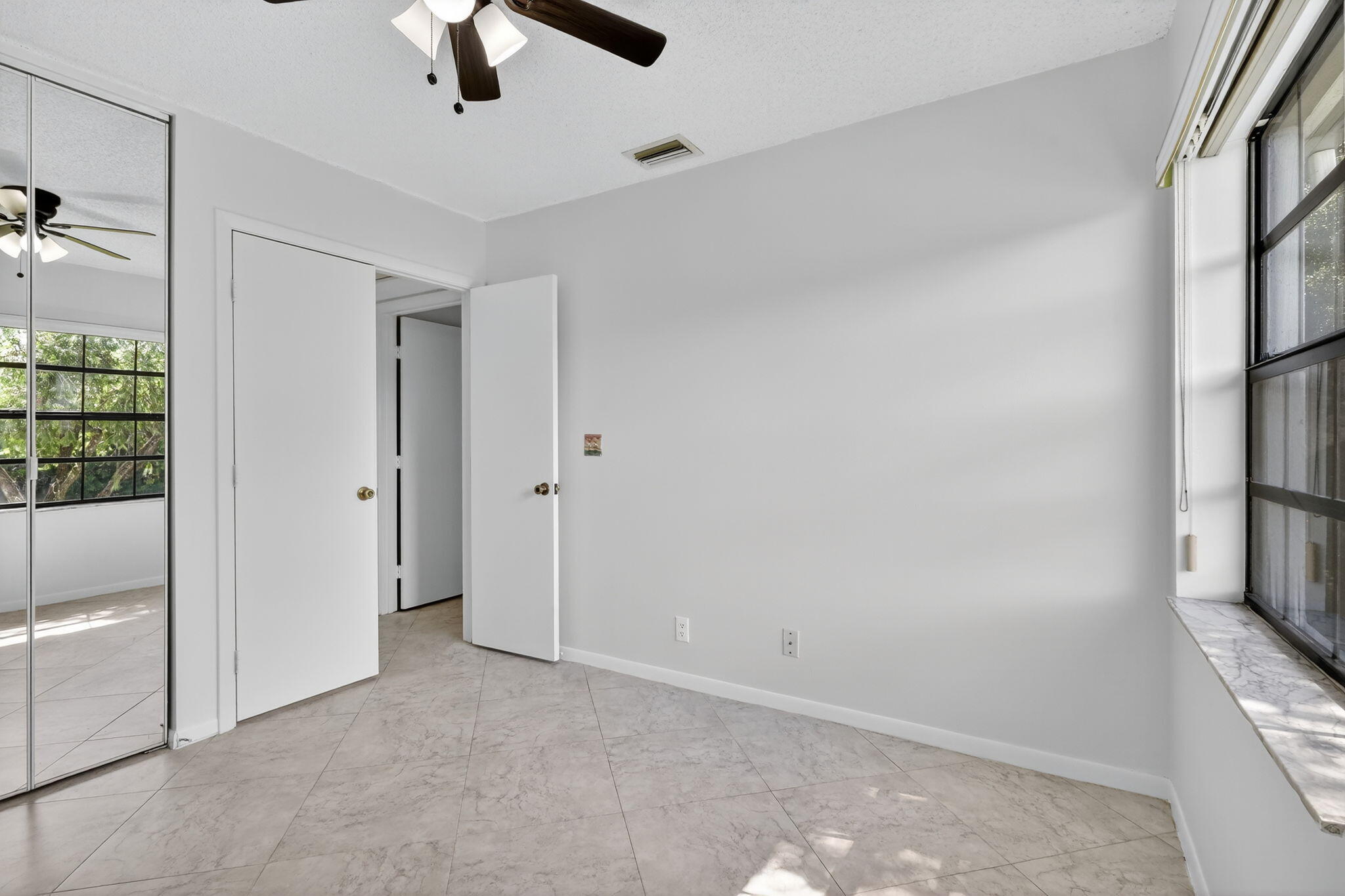 5475 Verona Drive, Unit J Boynton Beach, FL 33437 - Photo 30 of 71 30-web-or-mls-029__82A7200