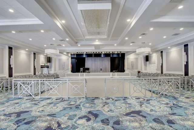 $2,600 | 5475 Verona Drive, Unit J, Boynton Beach, FL 33437