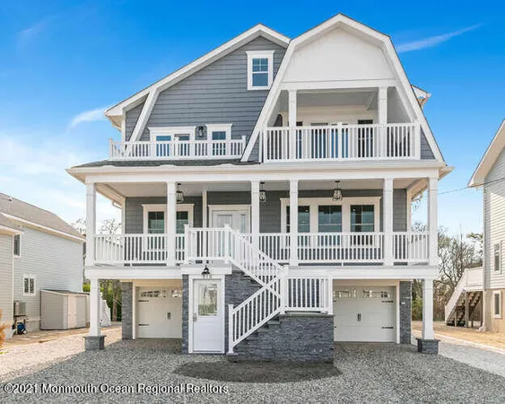 $20,000 | 916 Ocean Avenue, Unit WEEKLY PRICE, Mantoloking, NJ 08738