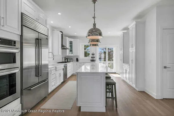 $20,000 | 916 Ocean Avenue, Unit WEEKLY PRICE, Mantoloking, NJ 08738