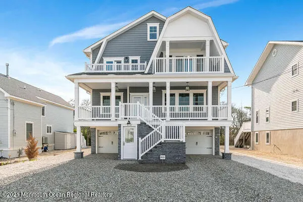 $20,000 | 916 Ocean Avenue, Unit WEEKLY PRICE, Mantoloking, NJ 08738