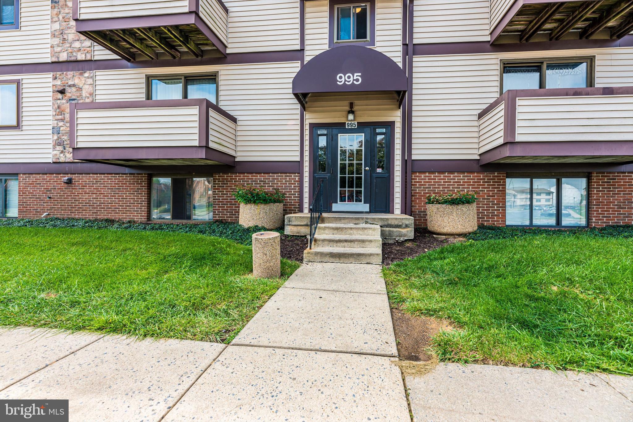 995 Heather Ridge Drive, Unit 4B Frederick, MD 21702 - Photo 2 of 33 Front