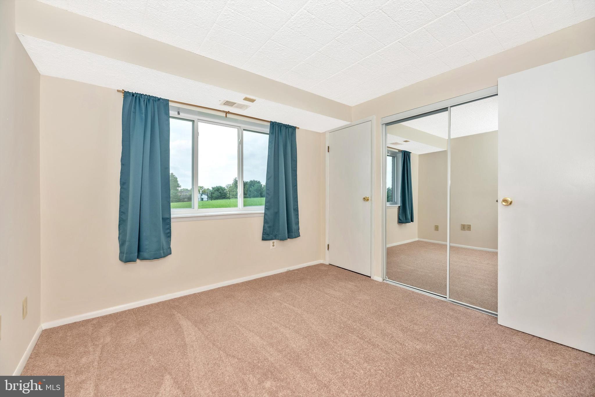 995 Heather Ridge Drive, Unit 4B Frederick, MD 21702 - Photo 26 of 33 Bedroom