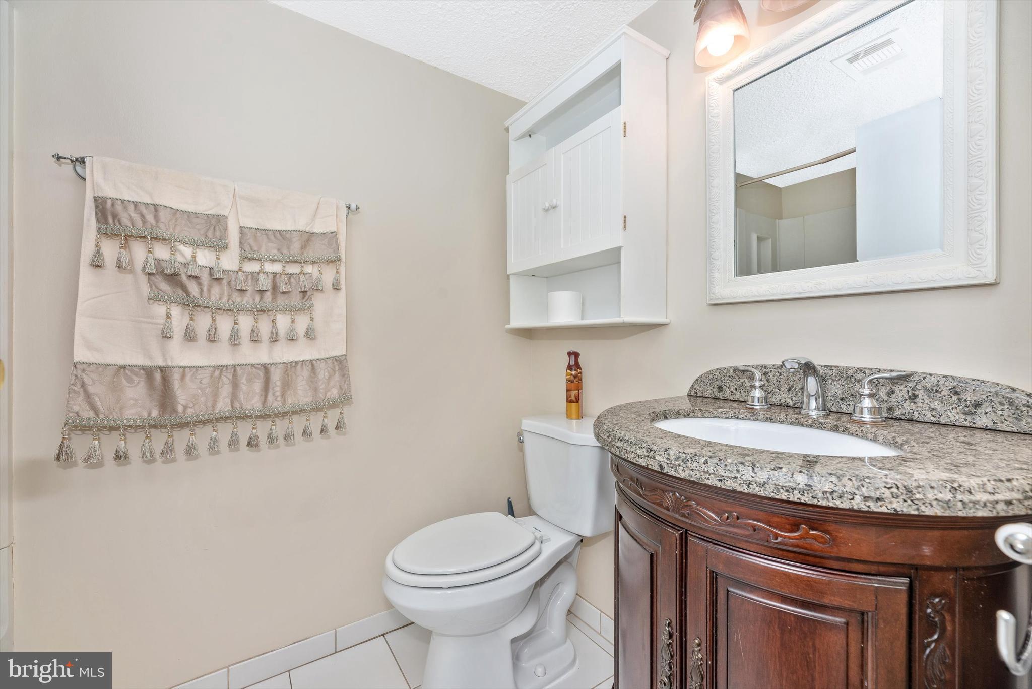 995 Heather Ridge Drive, Unit 4B Frederick, MD 21702 - Photo 28 of 33 Bath