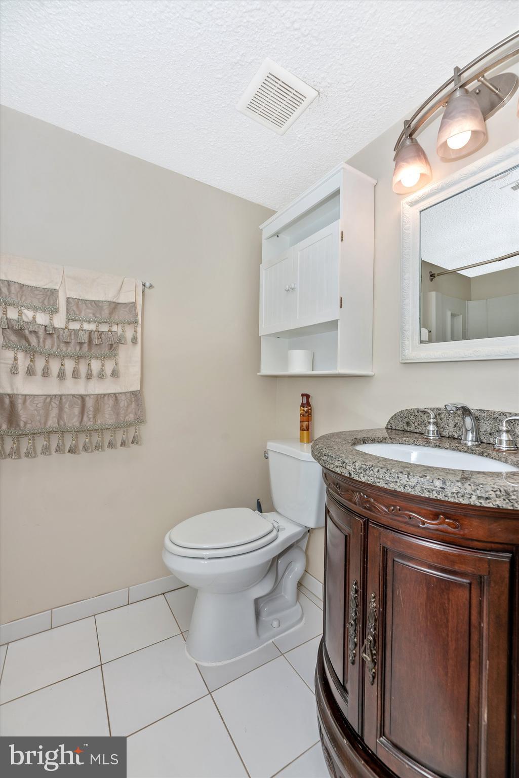 995 Heather Ridge Drive, Unit 4B Frederick, MD 21702 - Photo 29 of 33 Bath