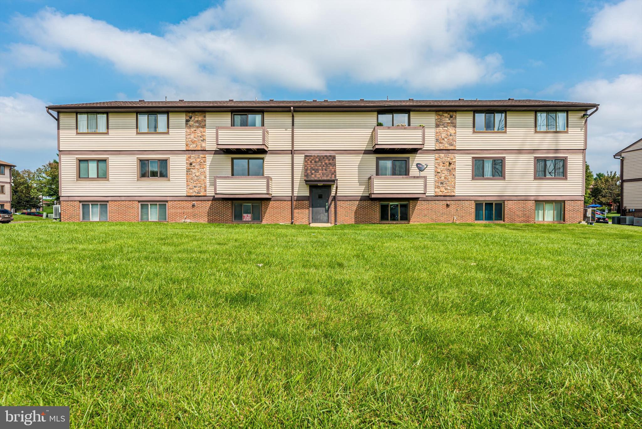 995 Heather Ridge Drive, Unit 4B Frederick, MD 21702 - Photo 32 of 33 Back