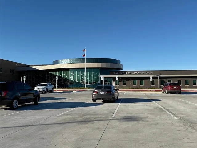 $1,575 | 1826 North Woods Street, Sherman, TX 75092