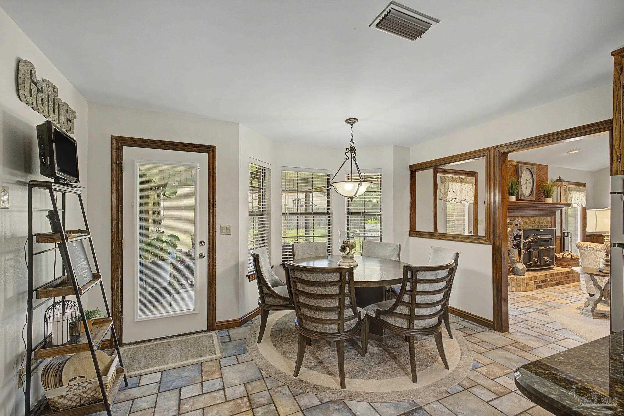 2006 Stallion Road Cantonment, FL 32533 - Photo 22 of 51