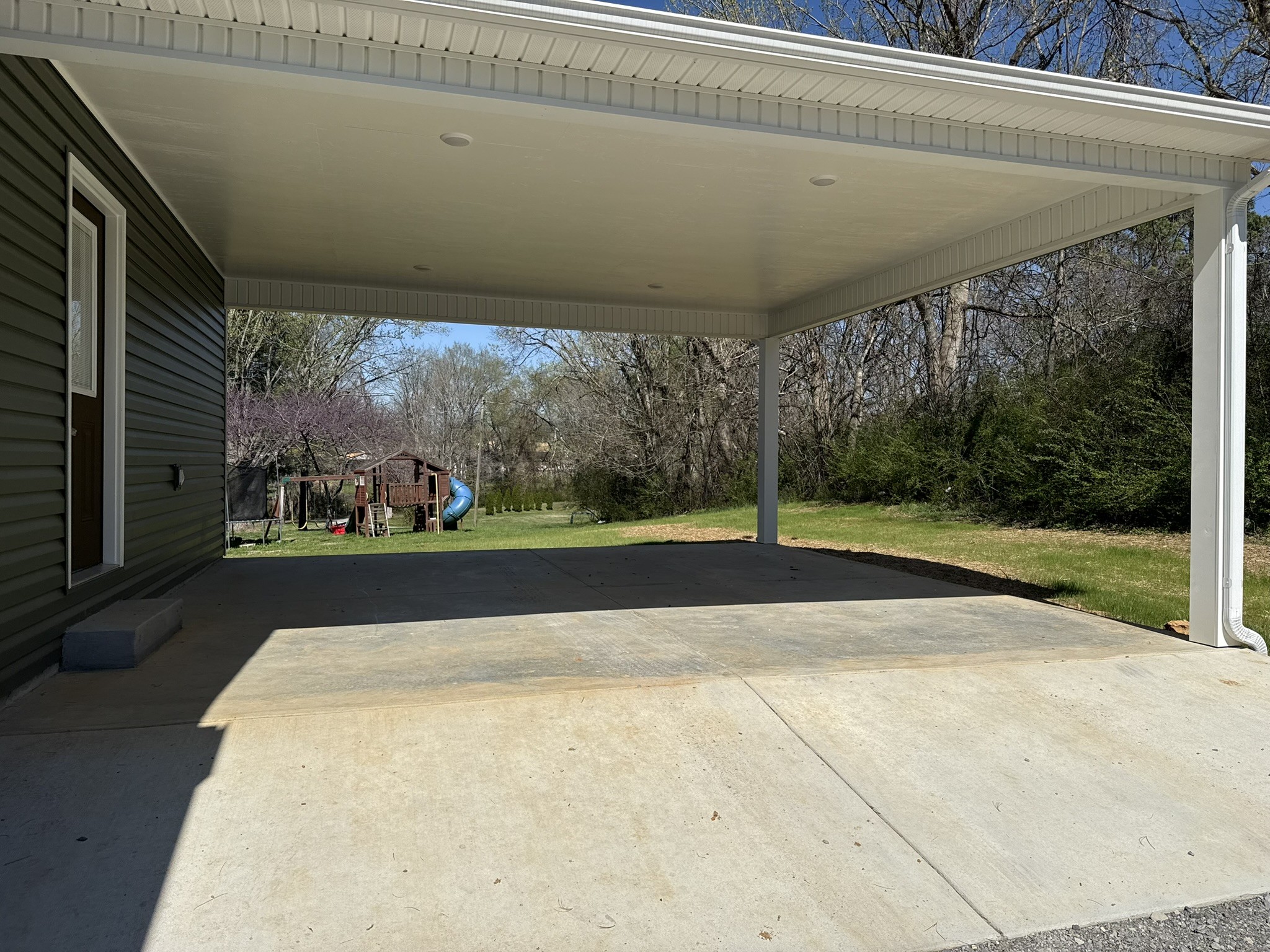 44 Blue Lake Road McMinnville, TN 37110 - Photo 11 of 30 a view of outdoor space yard and patio