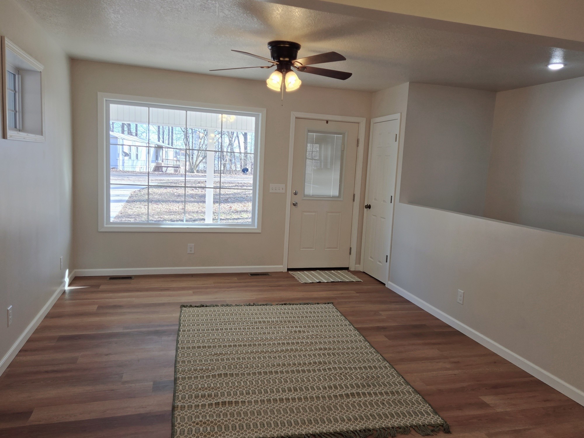 150 Logan Road Paris, TN 38242 - Photo 11 of 26