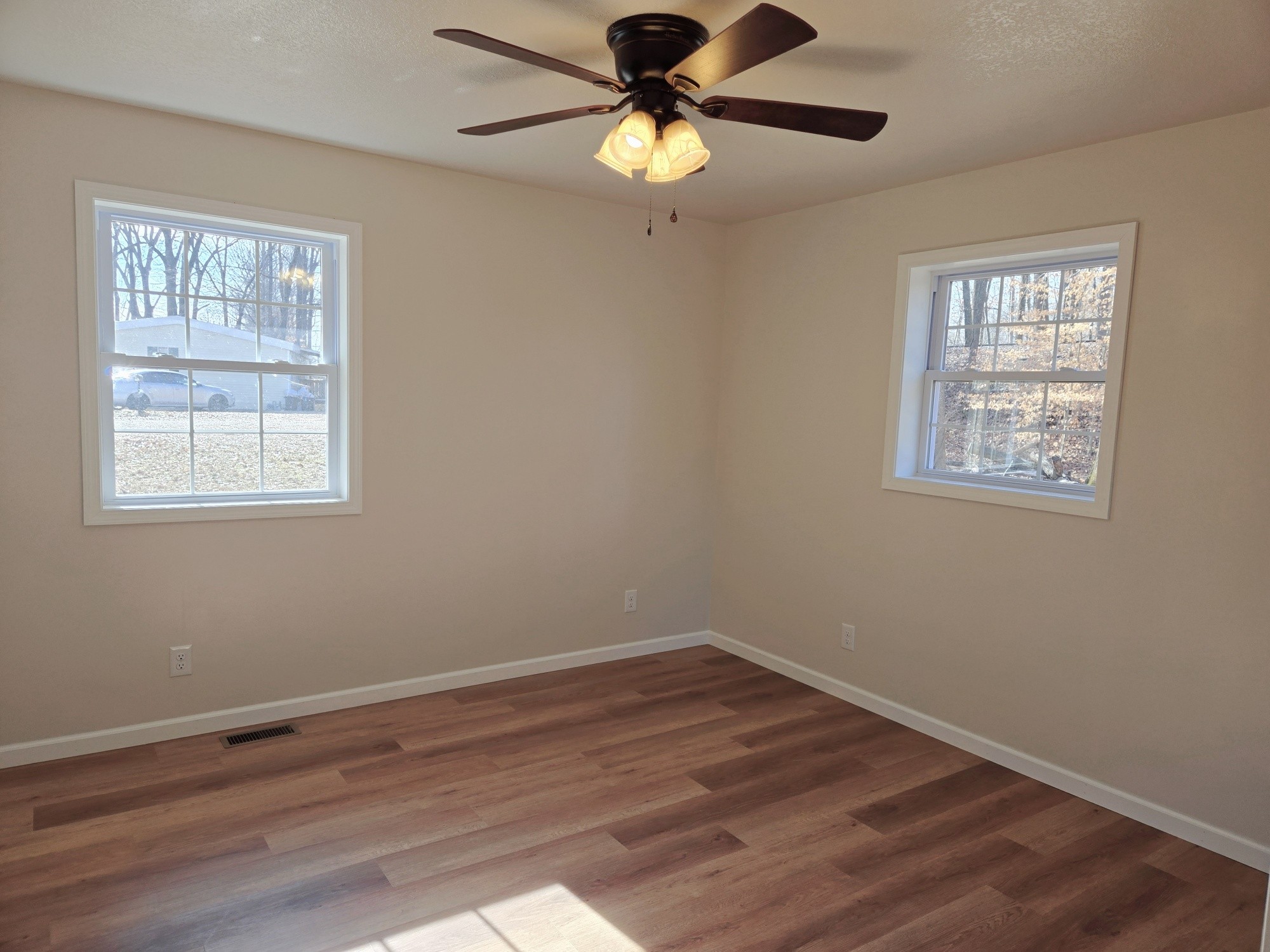 150 Logan Road Paris, TN 38242 - Photo 15 of 26