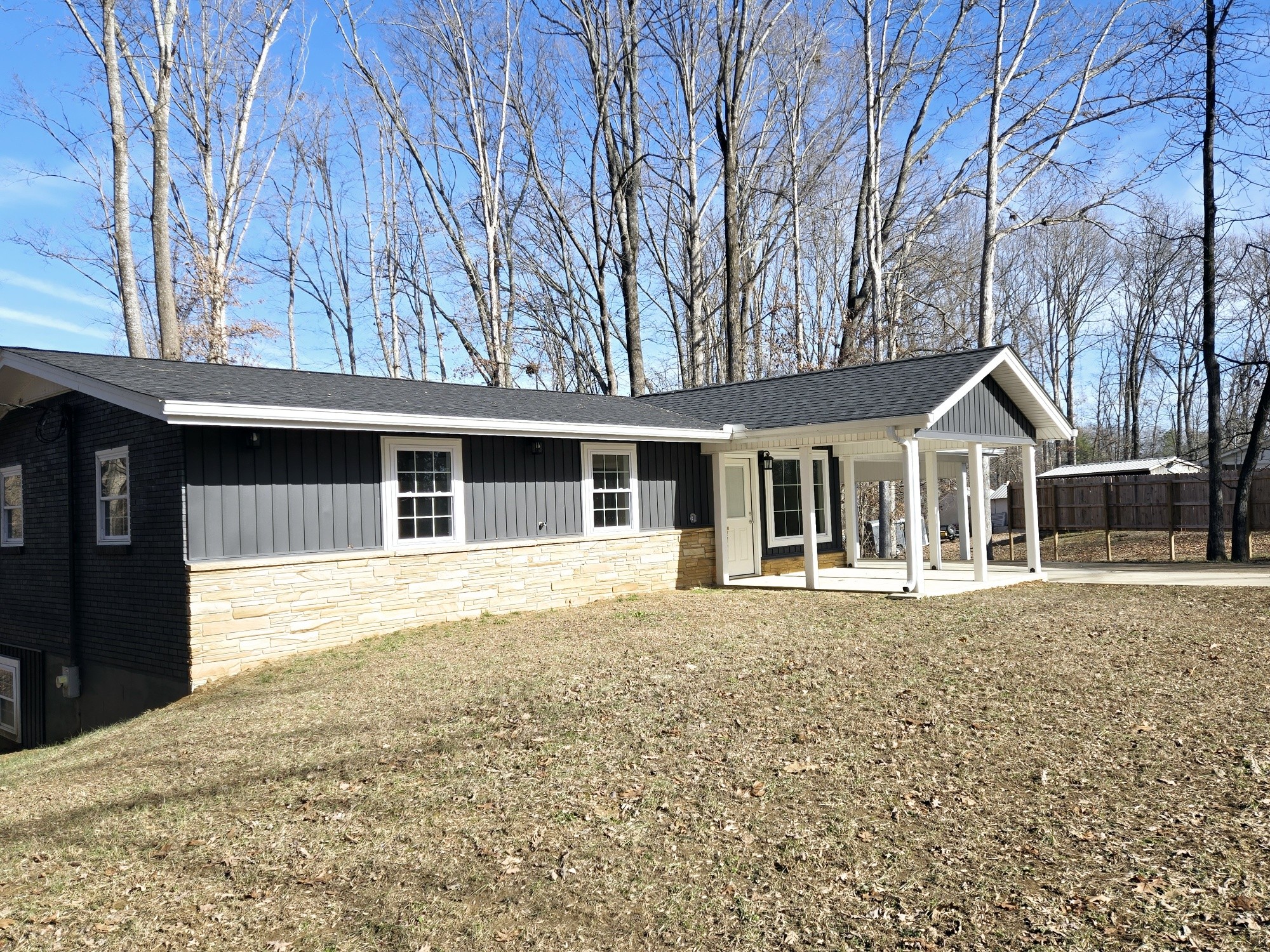 150 Logan Road Paris, TN 38242 - Photo 7 of 26