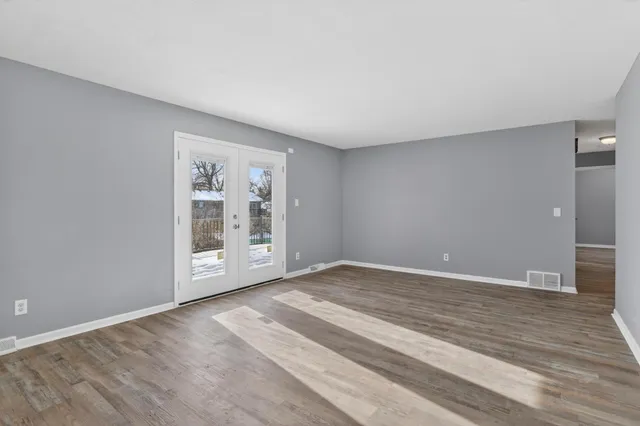 $420,000 | 8941 48th Avenue North, New Hope, MN 55428