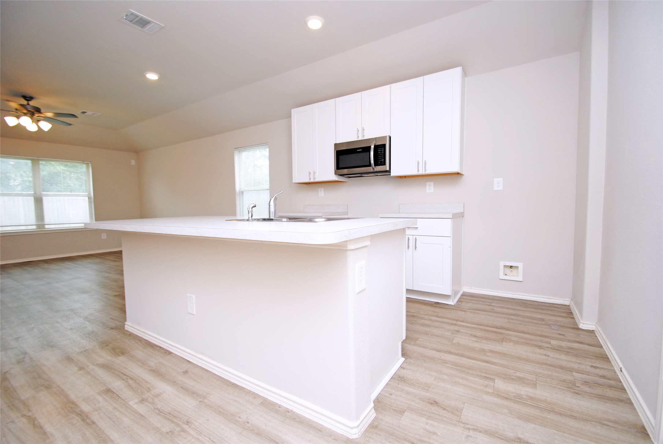 2006 Brixham Bluff Lane Spring, TX 77373 - Photo 9 of 23