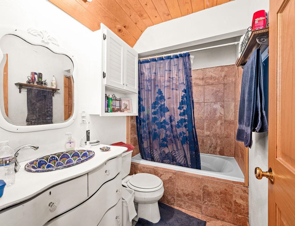 3687 Bassett Bay Beach Road Brimson, MN 55602 - Photo 15 of 40