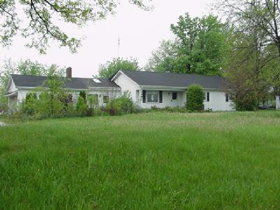 4902 East Tillman Road Fort Wayne, IN 46816 - Photo 1 of 1 Gallery Image 1