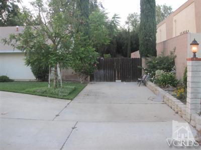 4347 Apricot Road Simi Valley, CA 93063 - Photo 6 of 19