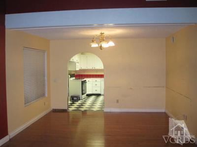 4347 Apricot Road Simi Valley, CA 93063 - Photo 9 of 19