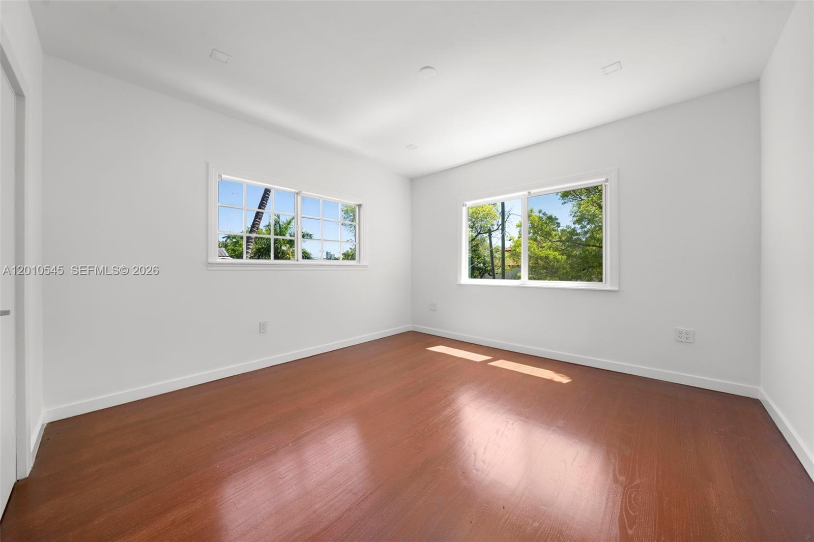 5824 Alton Road Miami Beach, FL 33140 - Photo 20 of 28