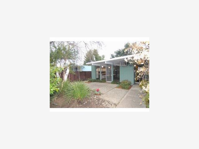 6073 Bollinger Road Cupertino, CA 95014 - Photo 2 of 9 Gallery Image 2