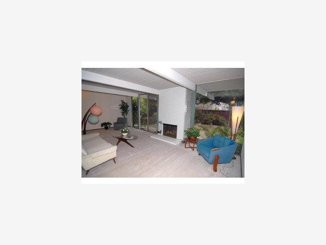 6073 Bollinger Road Cupertino, CA 95014 - Photo 3 of 9 Gallery Image 3