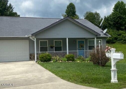114 Grandview Lane Crossville, TN 38571 - Photo 1 of 19 114 grandview