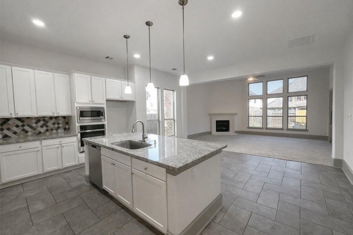 15422 Arrowhead Ridge Drive Humble, TX 77396 - Photo 12 of 40