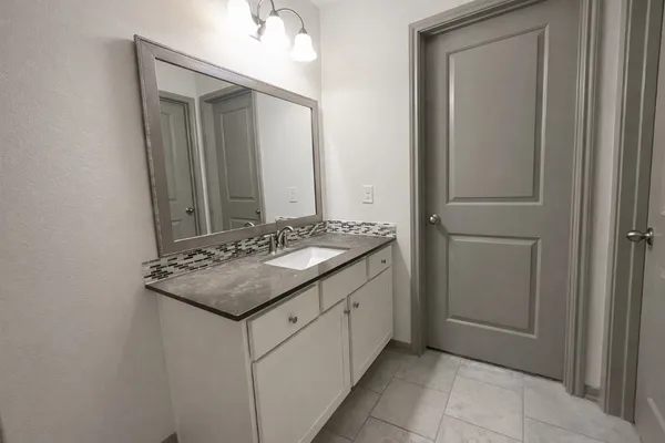 $465,000 | 15422 Arrowhead Ridge Drive, Humble, TX 77396