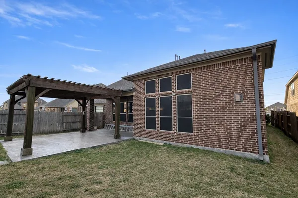 $465,000 | 15422 Arrowhead Ridge Drive, Humble, TX 77396