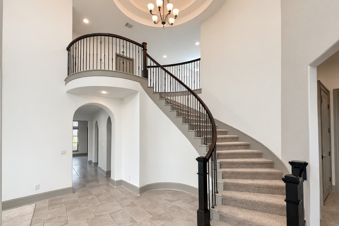 15422 Arrowhead Ridge Drive Humble, TX 77396 - Photo 5 of 40