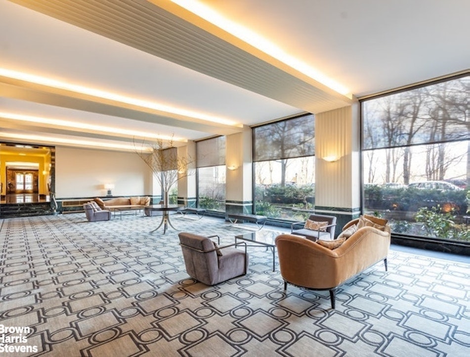 140 Riverside Drive, Unit 10J Manhattan, NY 10024 - Photo 15 of 17