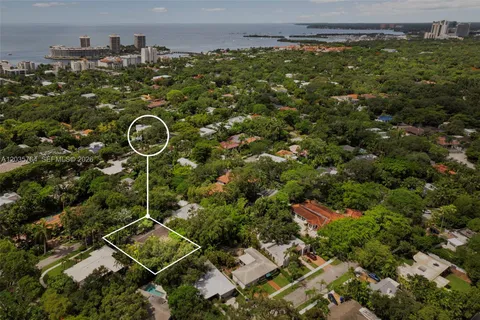 $2,995,000 | 1621 Nocatee Drive, Coconut Grove, FL 33133