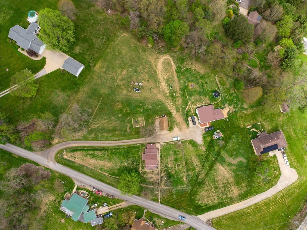 35 Bucey Road Burgettstown, PA 15021 - Photo 3 of 26