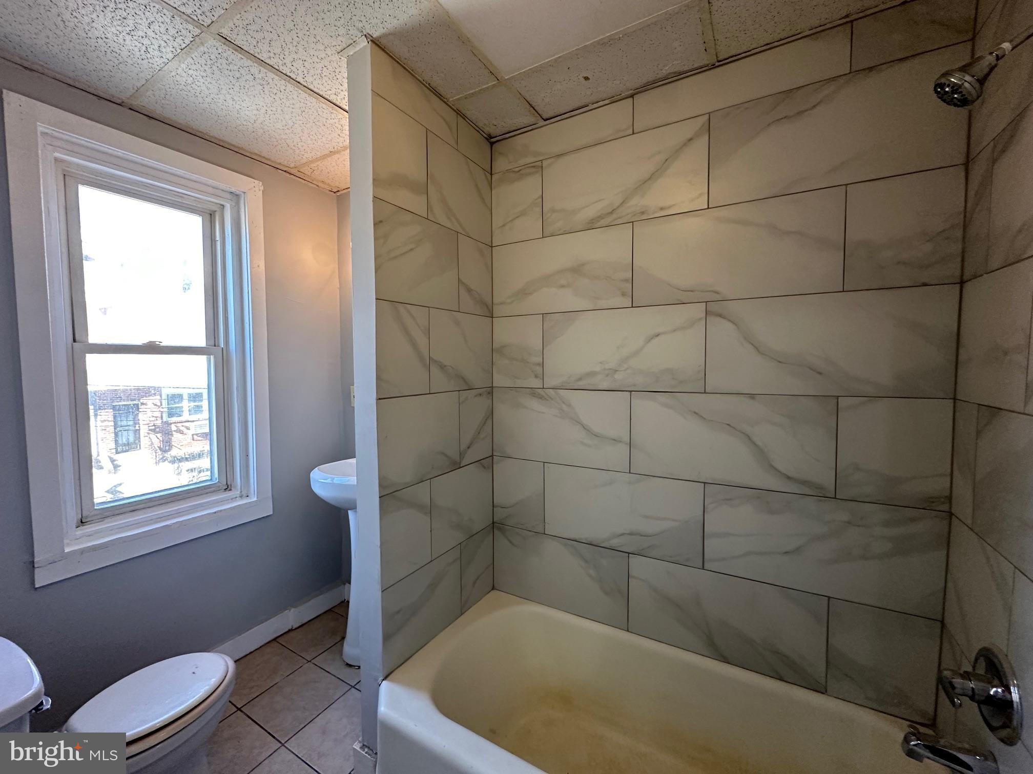 1521-00 Wakeling Street Philadelphia, PA 19124 - Photo 8 of 8