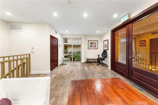 $4,850 | 11218 Camarillo Street, Unit 404, Toluca Lake, CA 91602