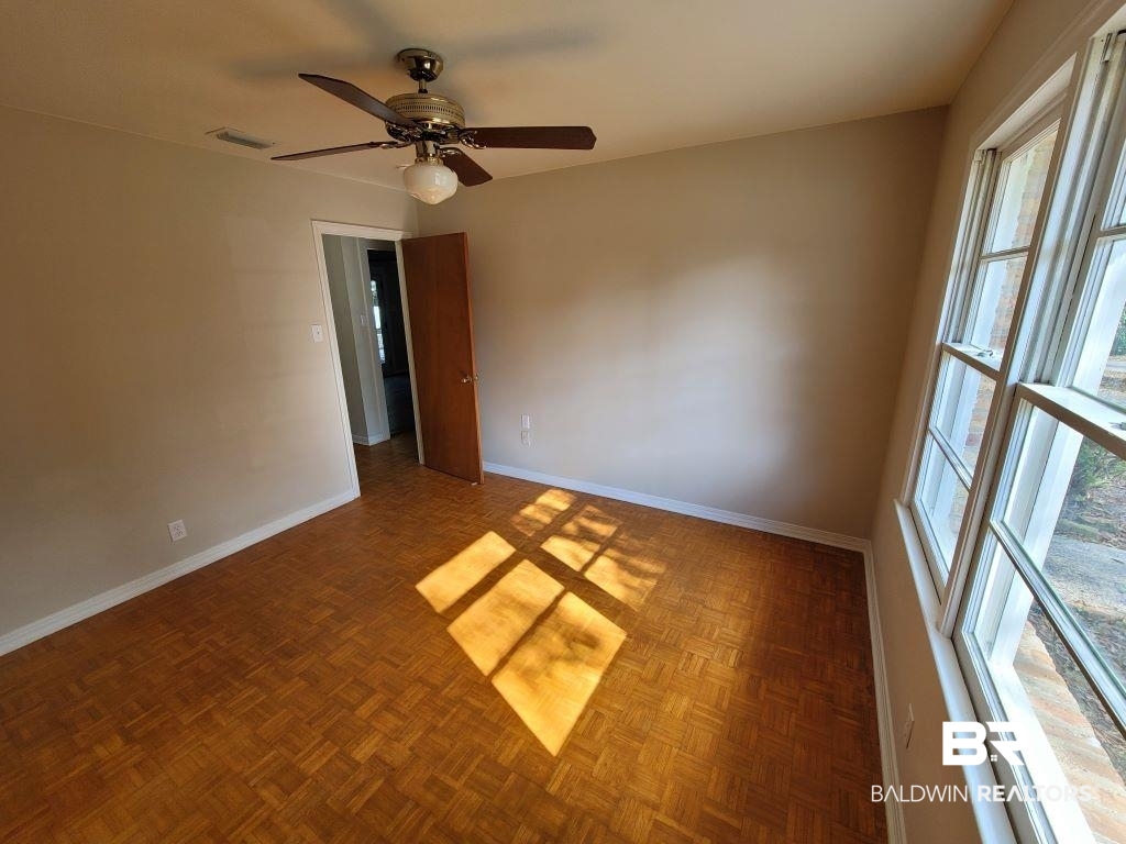 1605 Regency Drive Mobile, AL 36693 - Photo 10 of 18