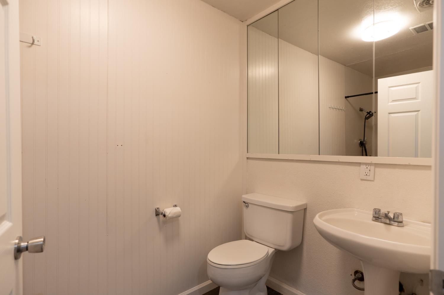 27 Emerald Drive Merced, CA 95340 - Photo 26 of 54