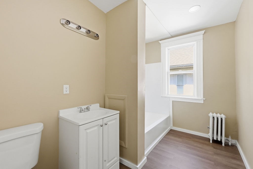 282 White Street Springfield, MA 01108 - Photo 34 of 42