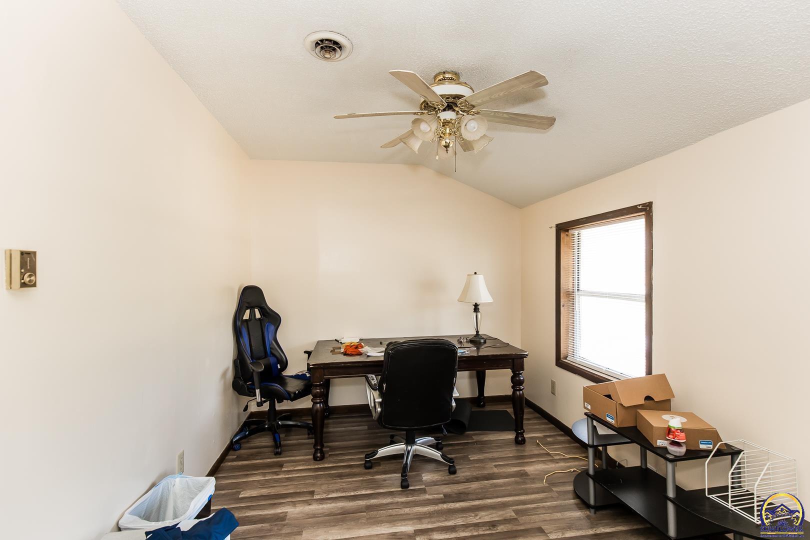 104 10th Street Ogden, KS 66517 - Photo 17 of 29