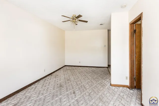 $624,560 | 104 10th Street, Ogden, KS 66517