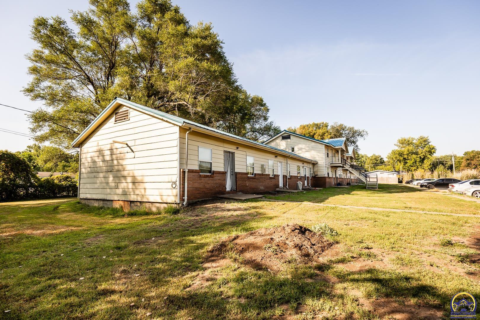 104 10th Street Ogden, KS 66517 - Photo 9 of 29