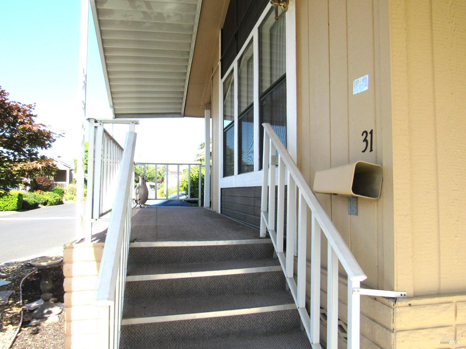 31 Ramon Street Sonoma, CA 95476 - Photo 4 of 24 a view of entryway