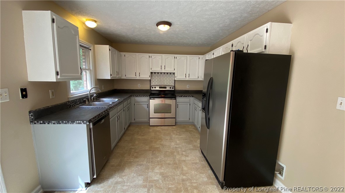 5050 Summer Ridge Road Fayetteville, NC 28303 - Photo 11 of 24 Gallery Image 11