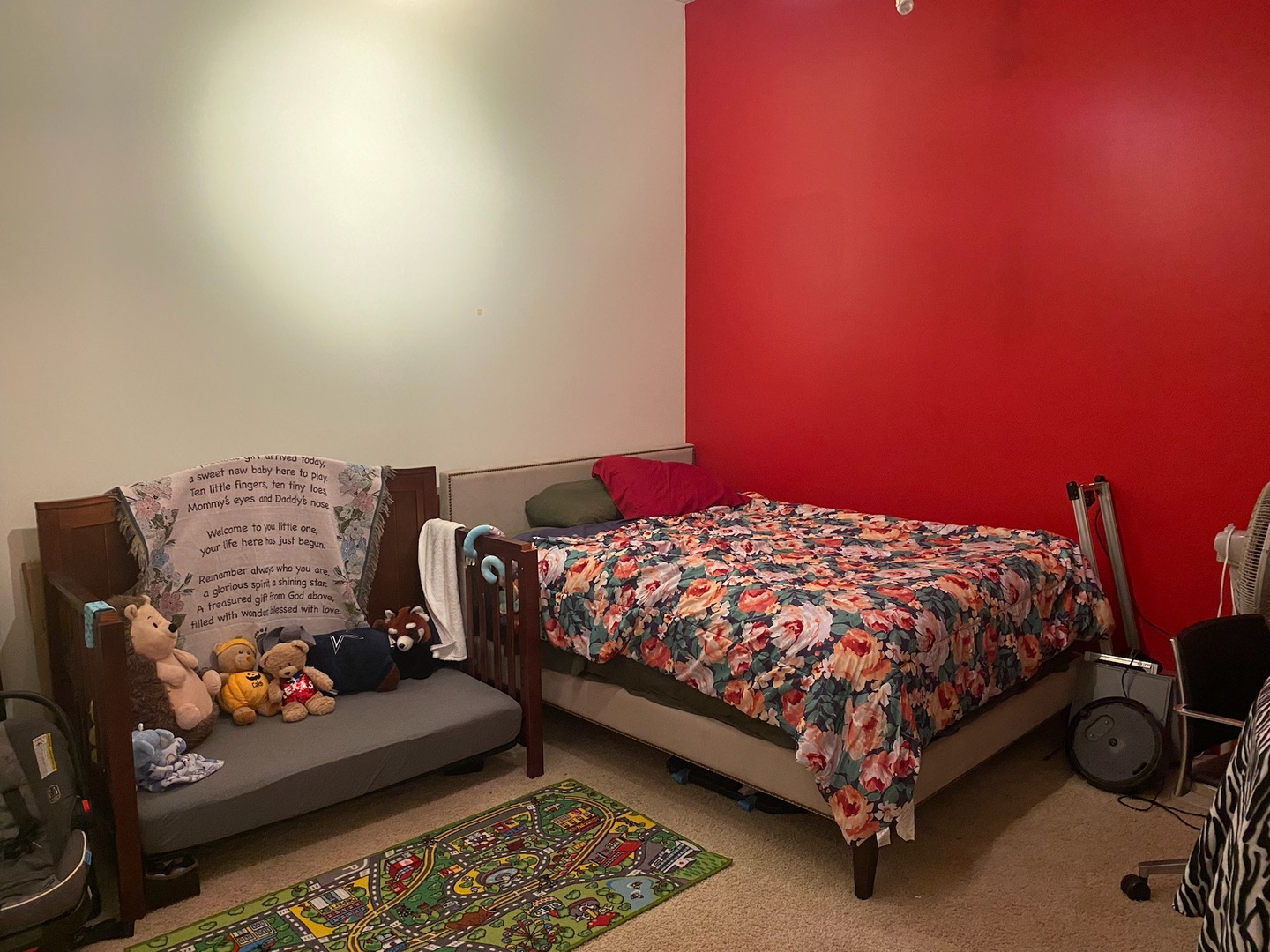 1640 Maple Avenue, Unit 203 Evanston, IL 60201 - Photo 6 of 10 a bedroom with a bed and a couch